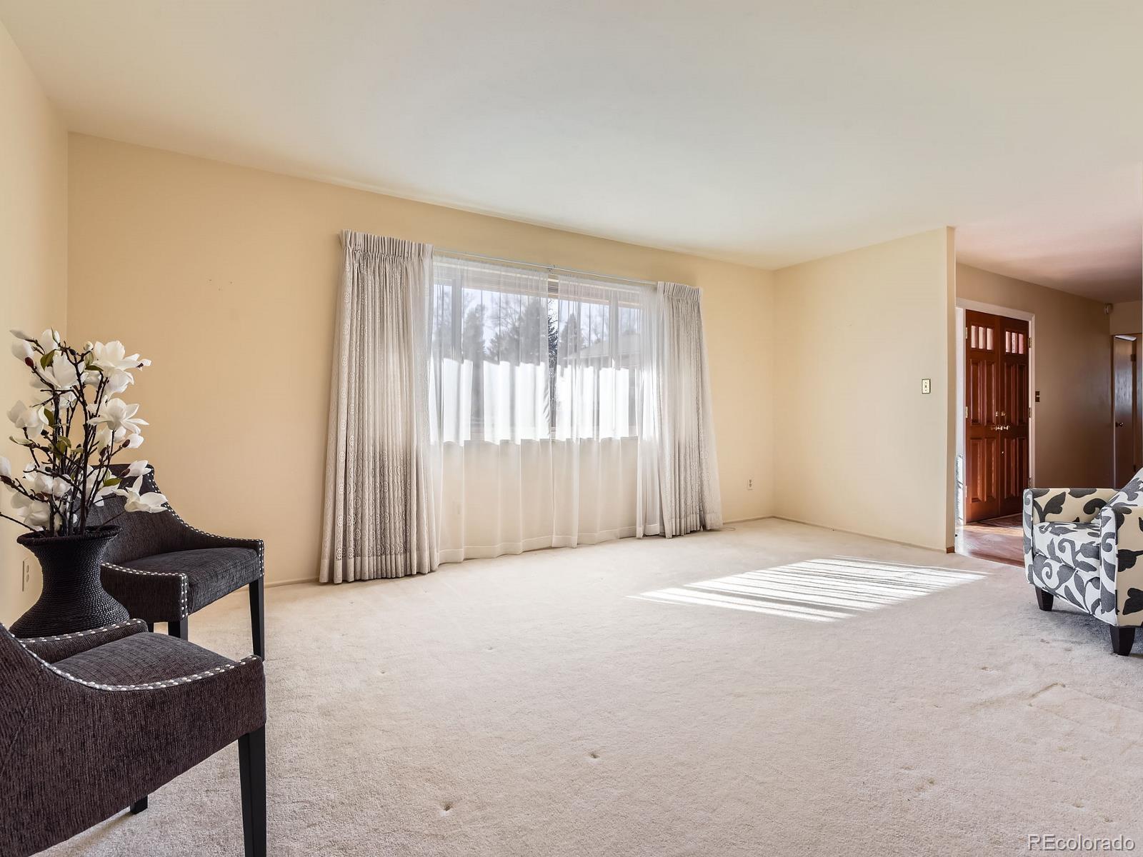 MLS Image #4 for 4446 s xenia street,denver, Colorado