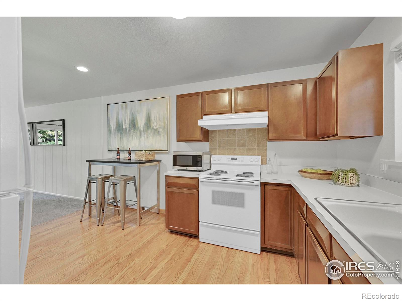 MLS Image #4 for 1458  greenbriar boulevard,boulder, Colorado