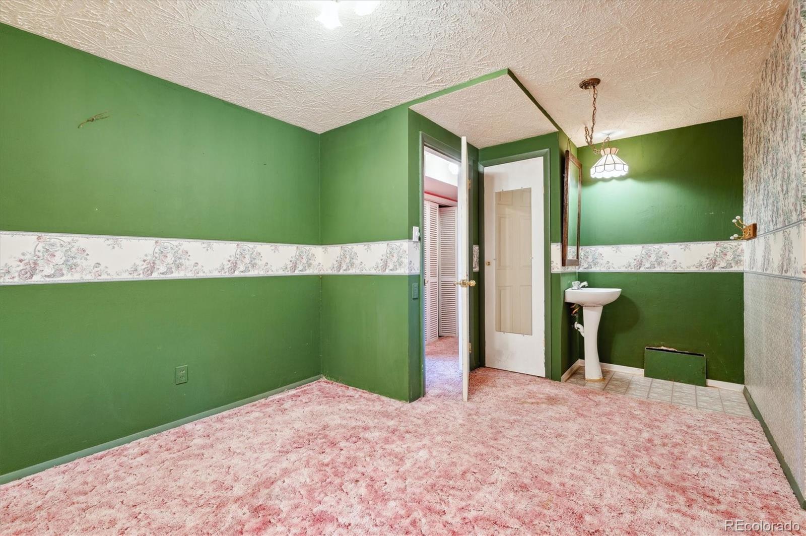 MLS Image #18 for 3530 w edgemore place,englewood, Colorado