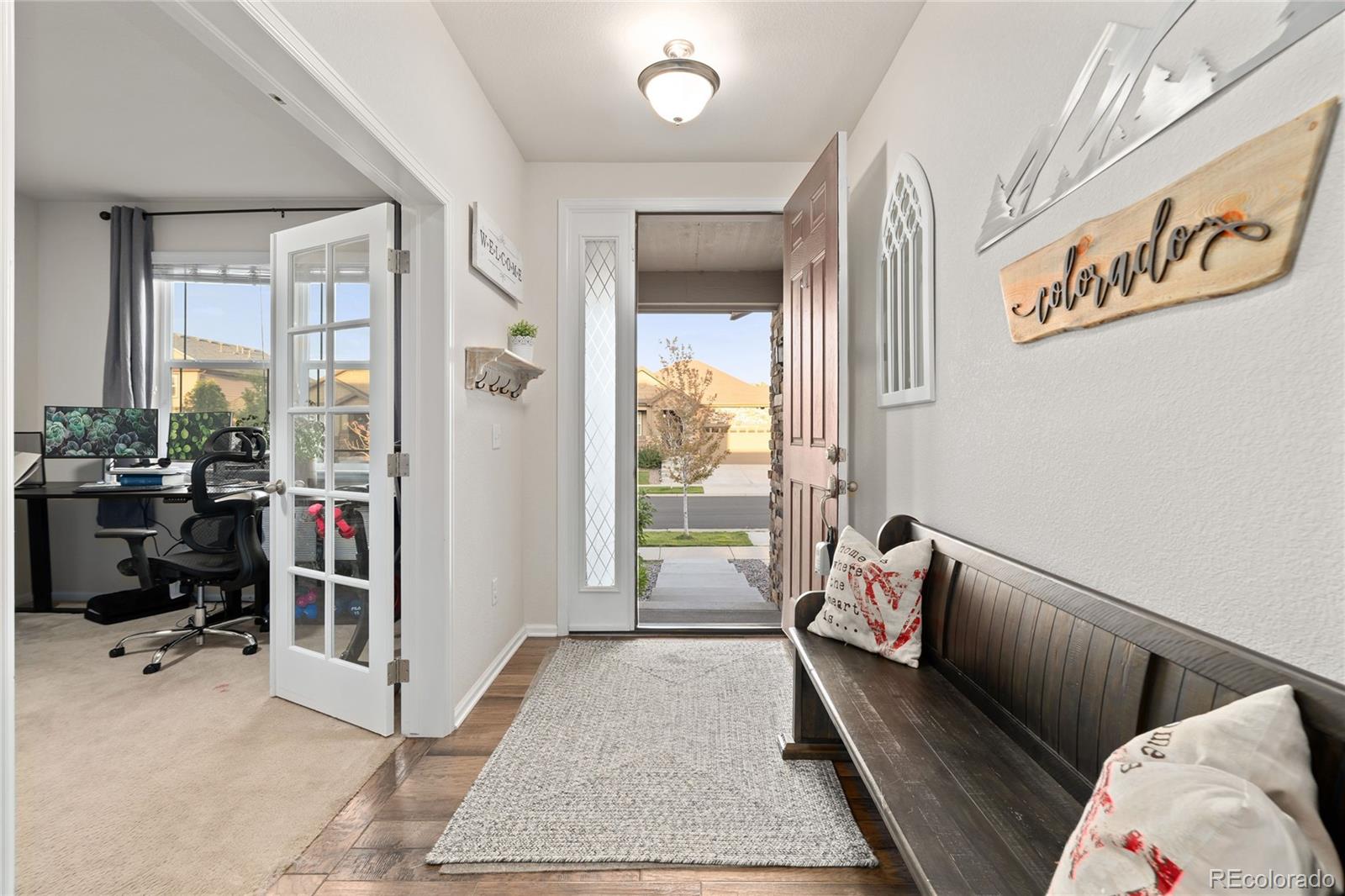 MLS Image #5 for 211 s jackson gap way,aurora, Colorado