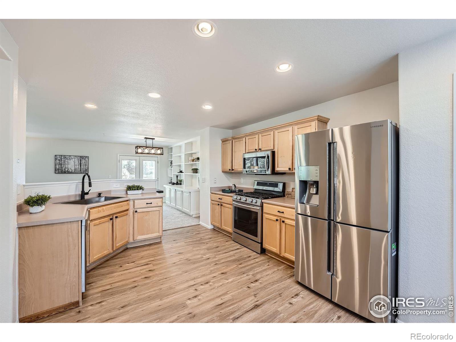 MLS Image #6 for 8283 s olathe court,englewood, Colorado