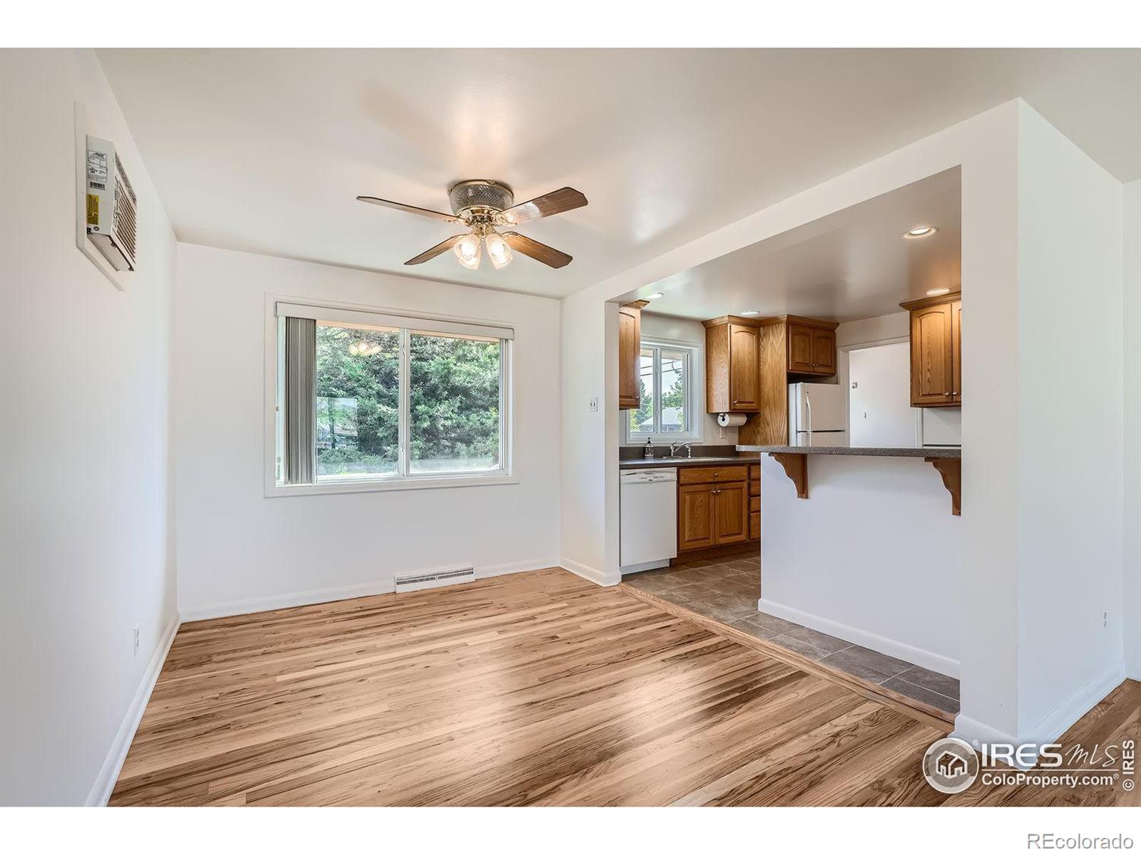 MLS Image #12 for 910  laurel street,broomfield, Colorado