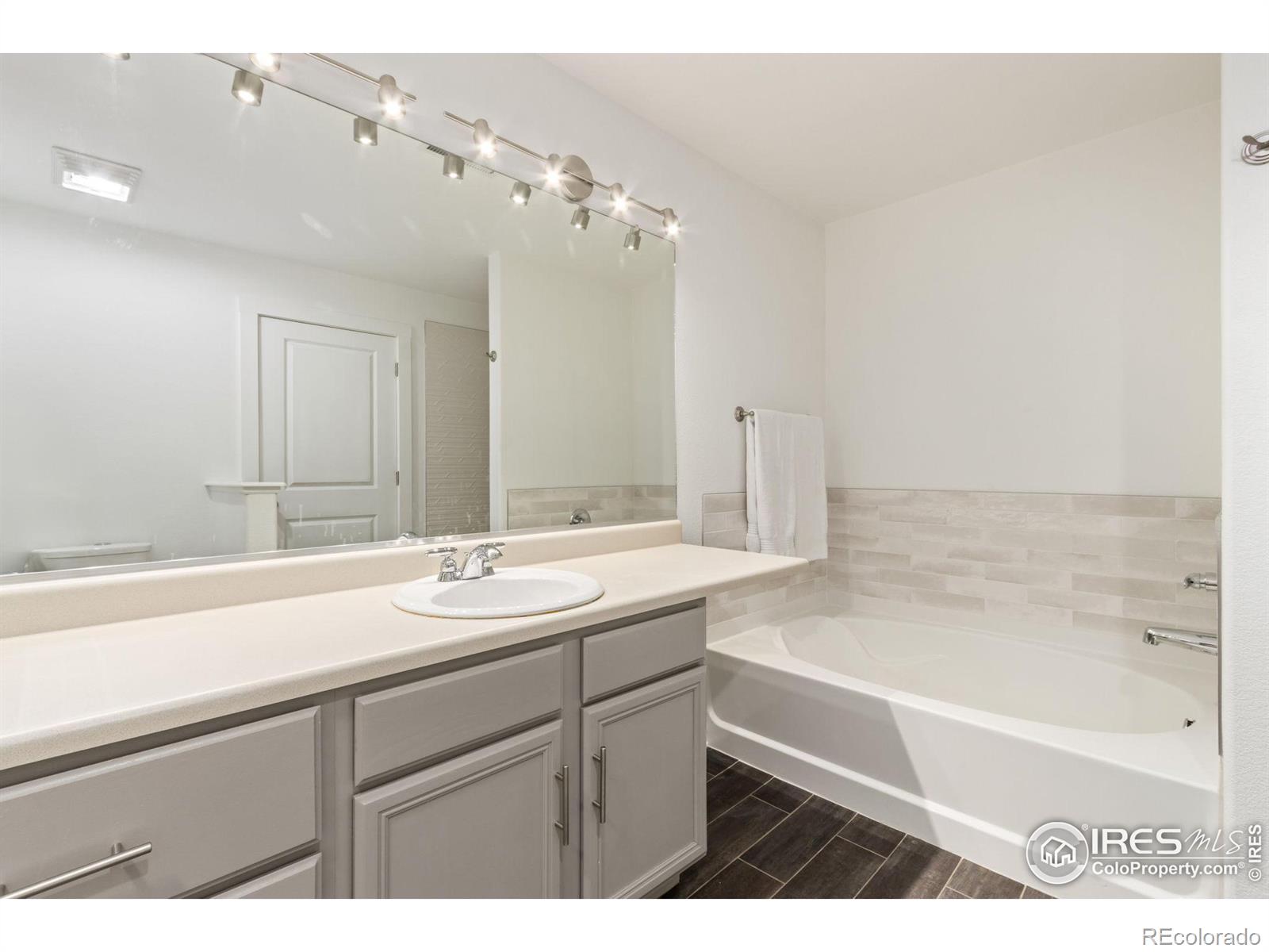 MLS Image #23 for 3600  ponderosa court,evans, Colorado