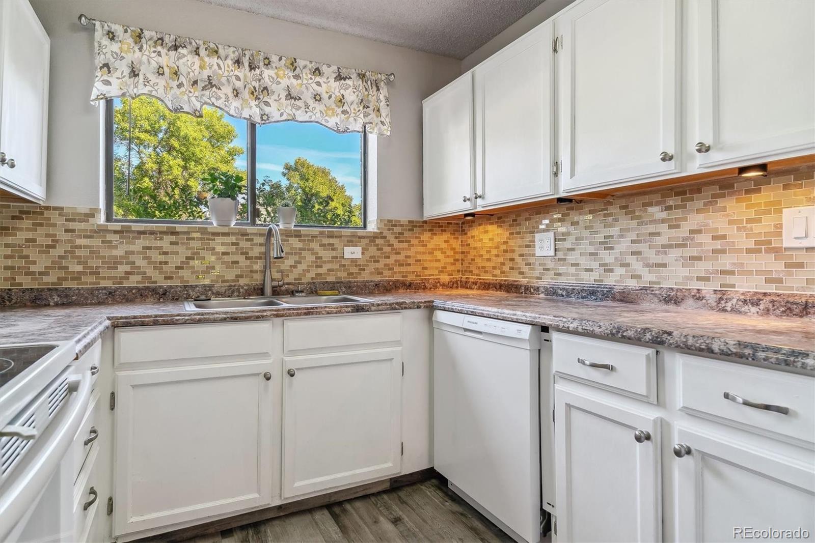 MLS Image #5 for 3526 s depew street 104,lakewood, Colorado