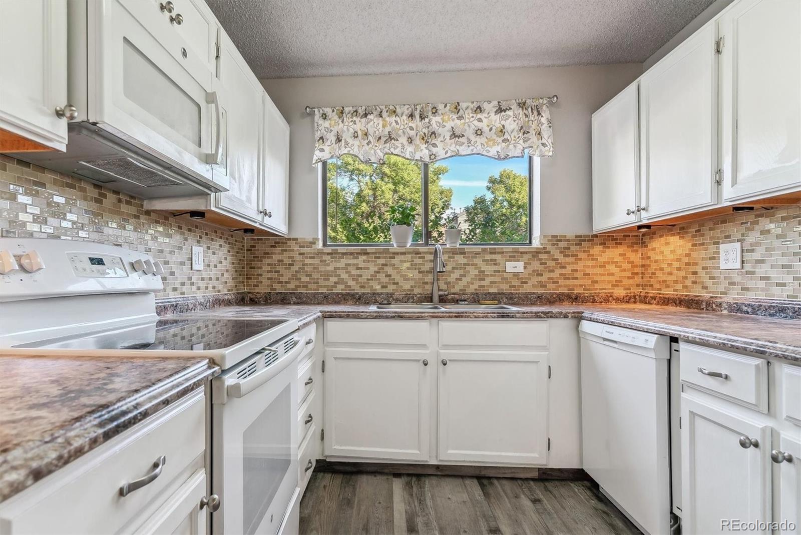 MLS Image #8 for 3526 s depew street 104,lakewood, Colorado