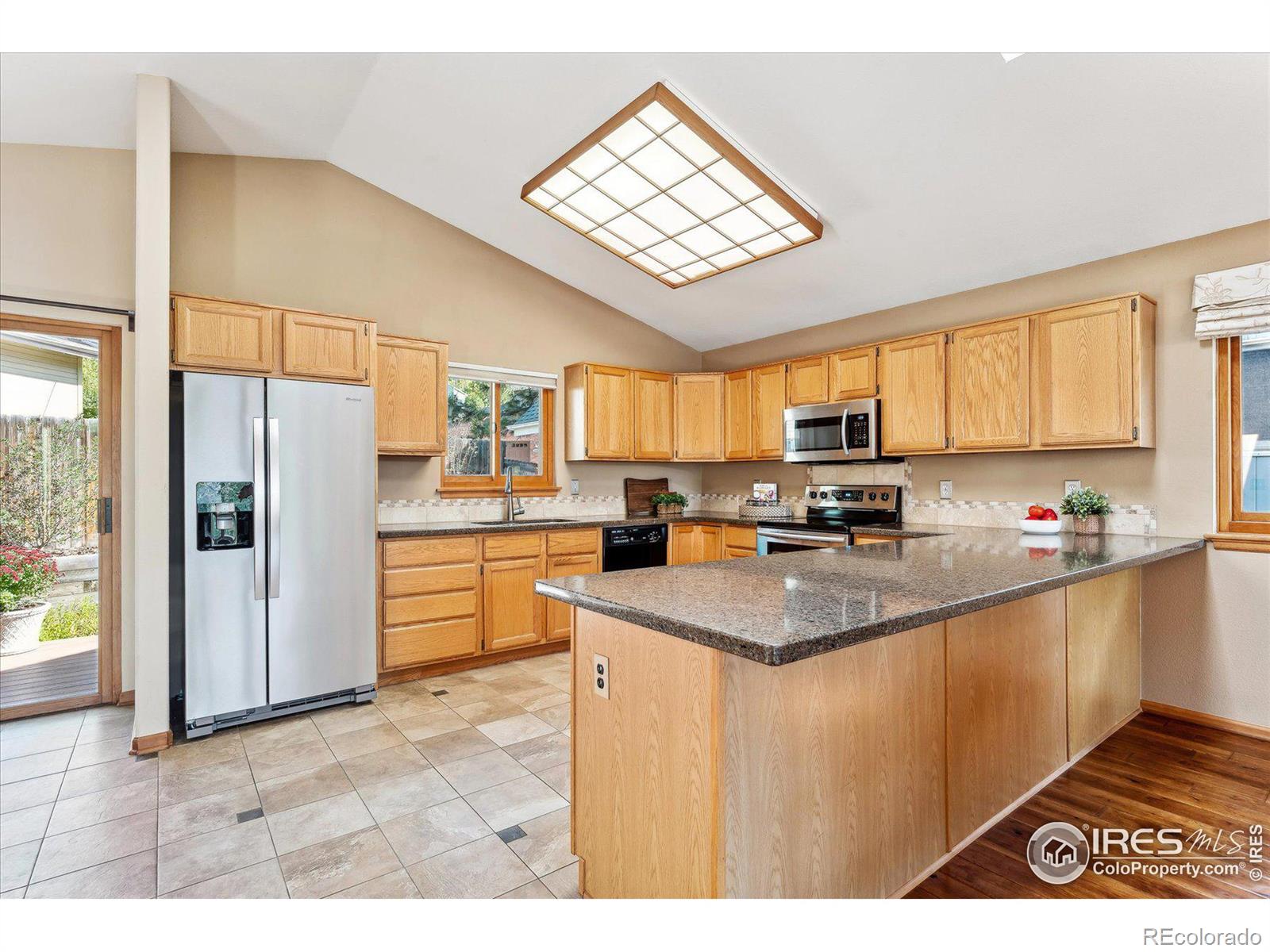 MLS Image #5 for 608  cressman court,golden, Colorado