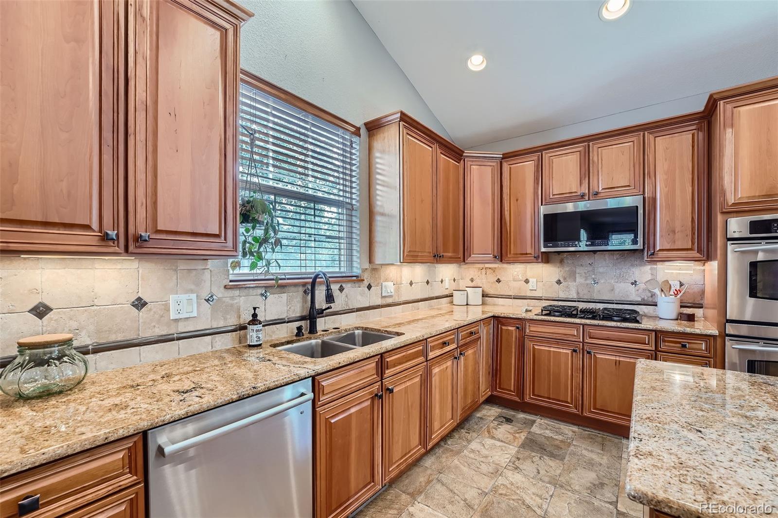 MLS Image #16 for 14013  mckay park circle,broomfield, Colorado