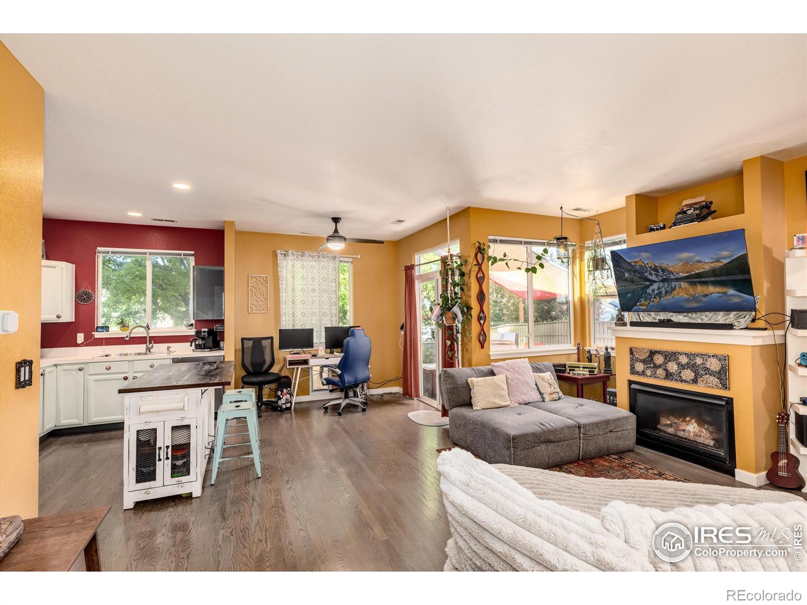 MLS Image #2 for 730  boxwood lane,longmont, Colorado