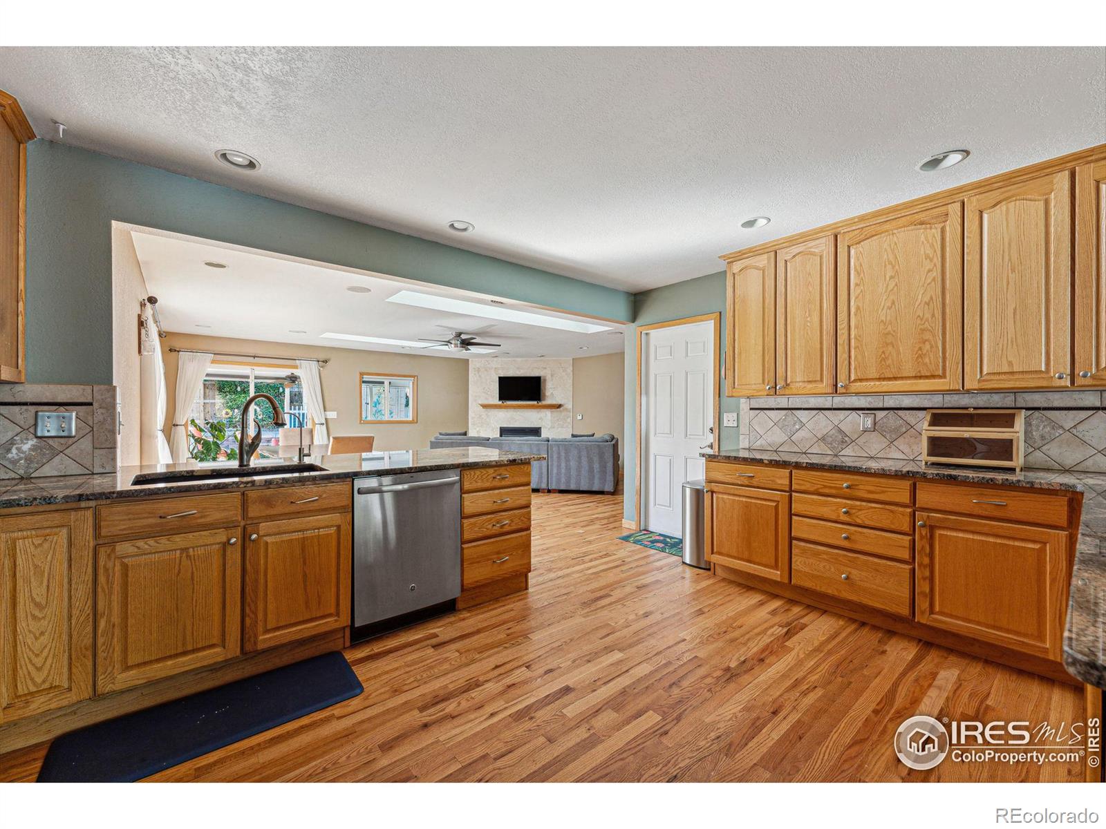 MLS Image #7 for 1547  madison court,louisville, Colorado