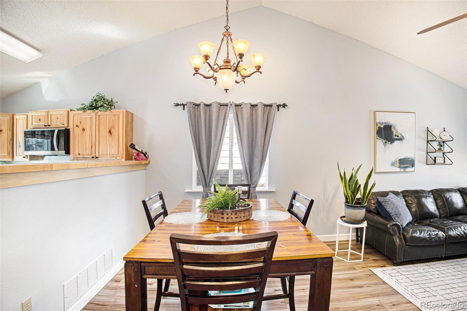 MLS Image #6 for 1035  barnum drive,colorado springs, Colorado