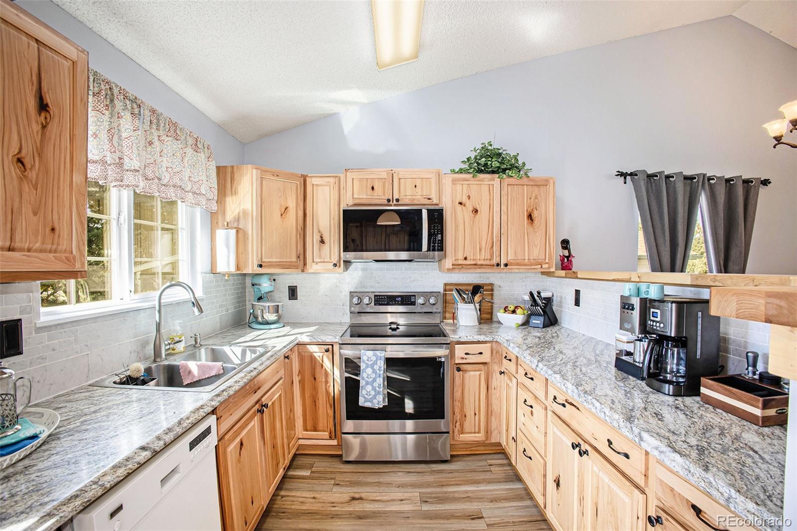 MLS Image #9 for 1035  barnum drive,colorado springs, Colorado