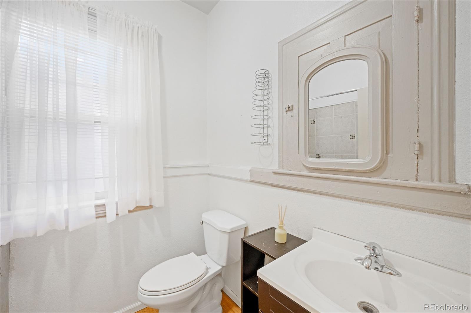 MLS Image #14 for 403 w 3rd avenue,denver, Colorado