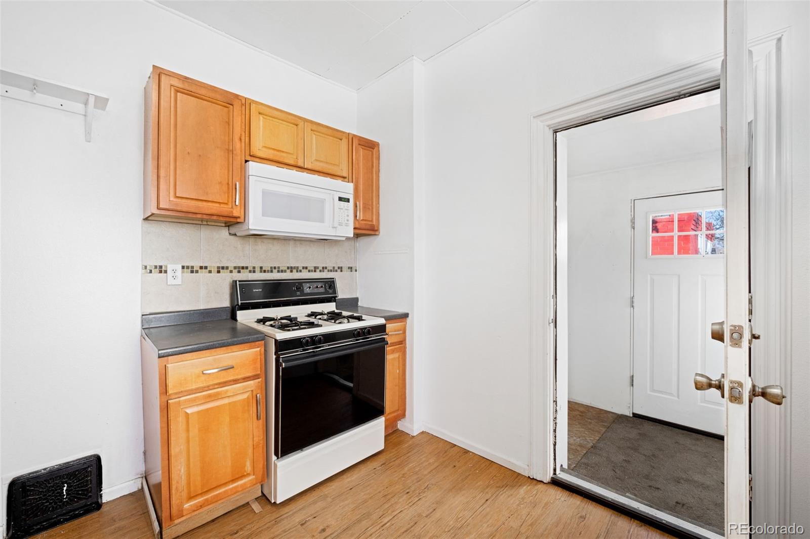 MLS Image #20 for 403 w 3rd avenue,denver, Colorado