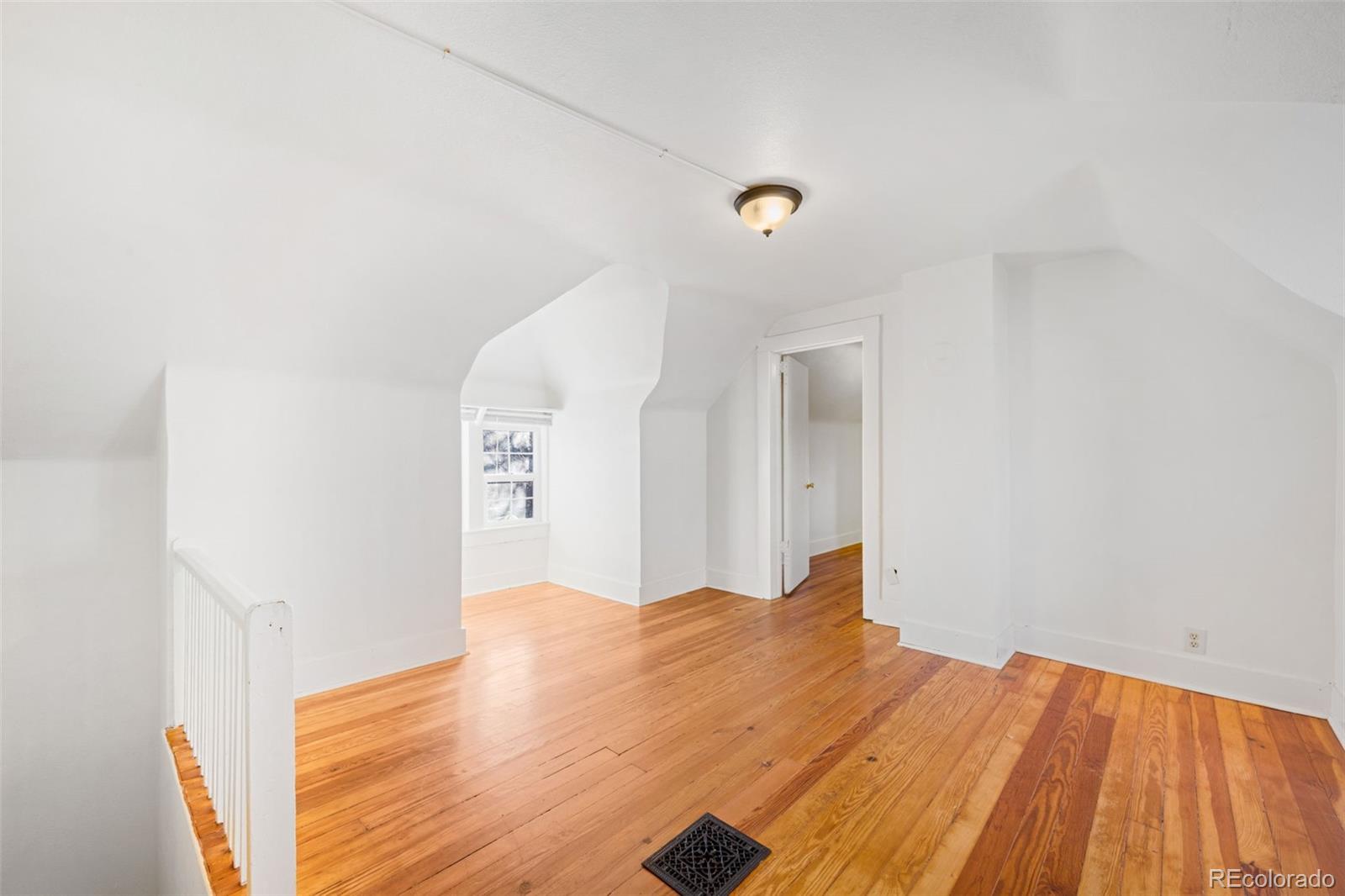 MLS Image #23 for 403 w 3rd avenue,denver, Colorado