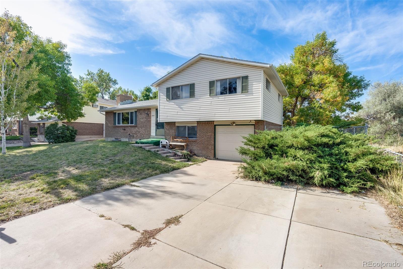 MLS Image #3 for 2043 s nucla way,aurora, Colorado