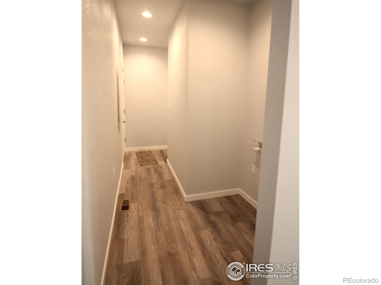 MLS Image #17 for 708 n fremont avenue,fleming, Colorado