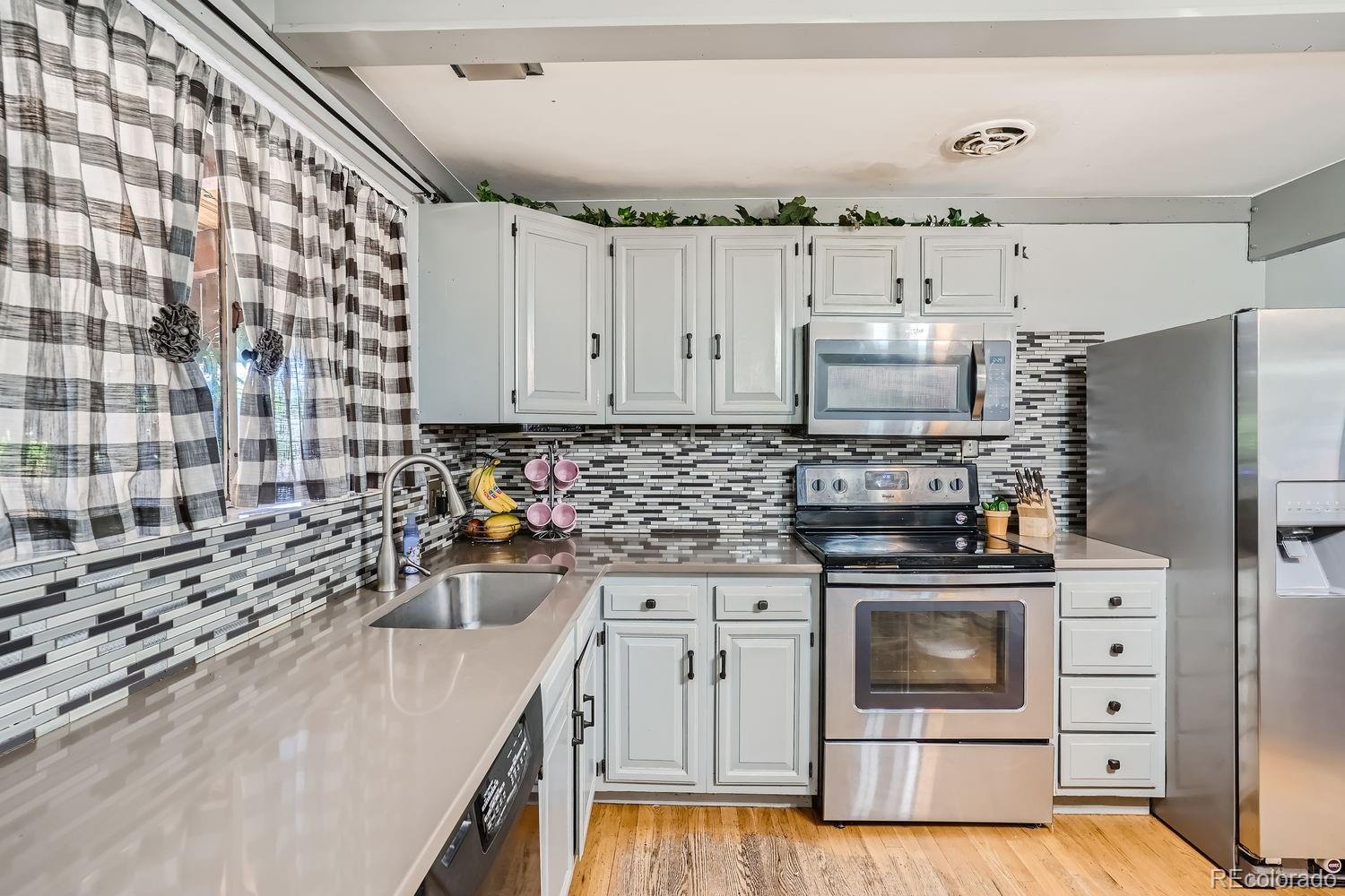 MLS Image #9 for 1490 s depew street,lakewood, Colorado