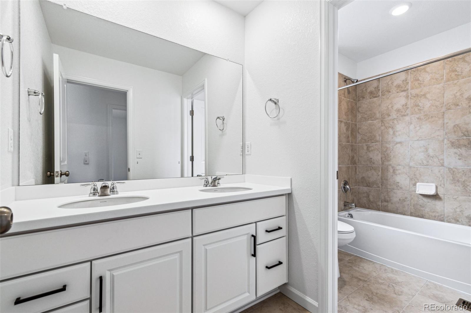 MLS Image #20 for 3315 n coolidge way,aurora, Colorado