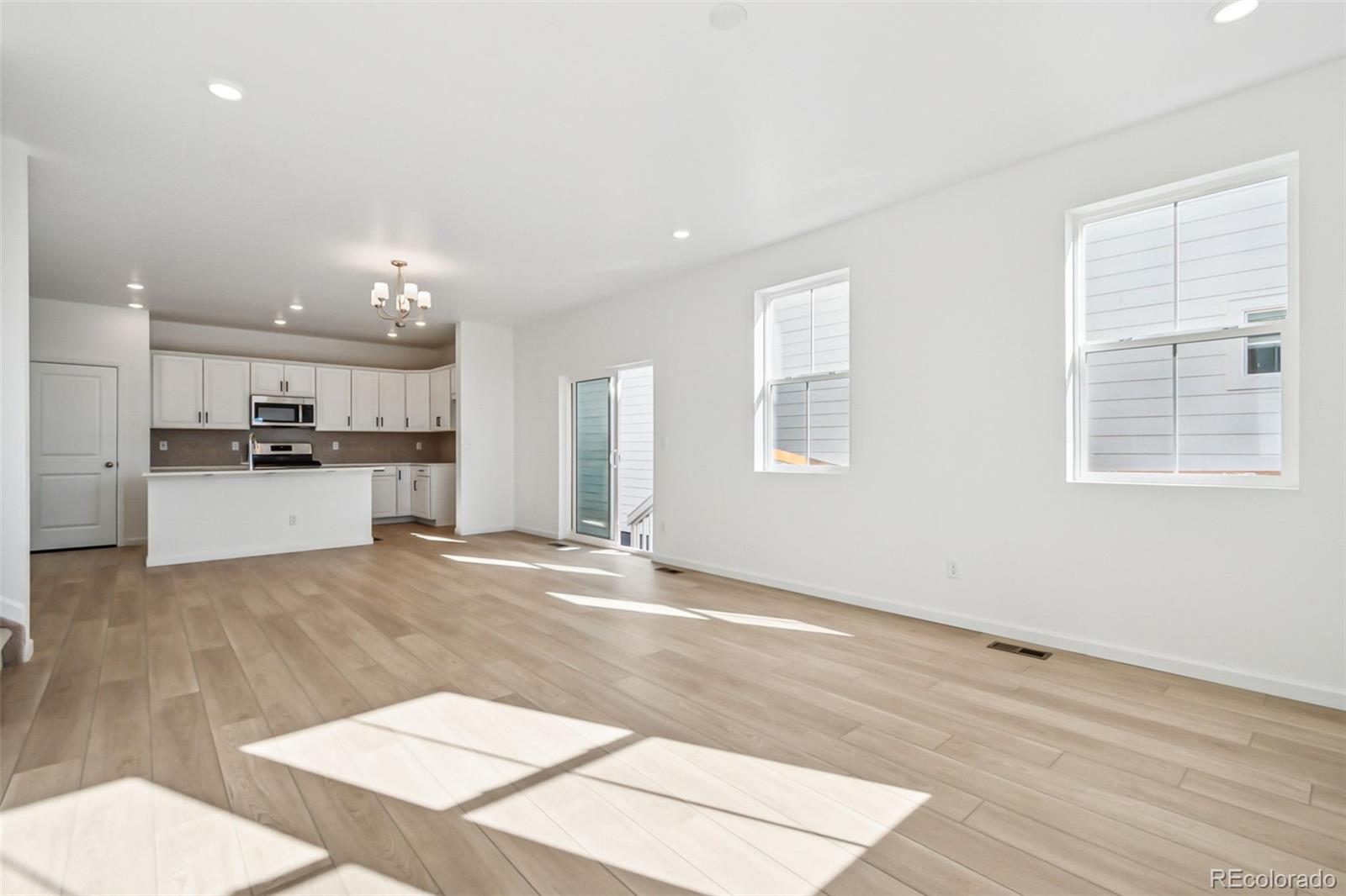MLS Image #4 for 3315 n coolidge way,aurora, Colorado