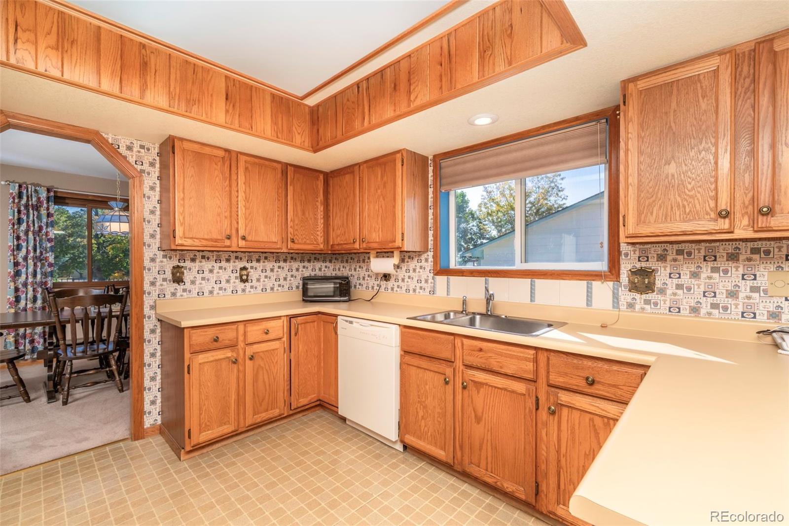 MLS Image #12 for 14  curtis court,broomfield, Colorado