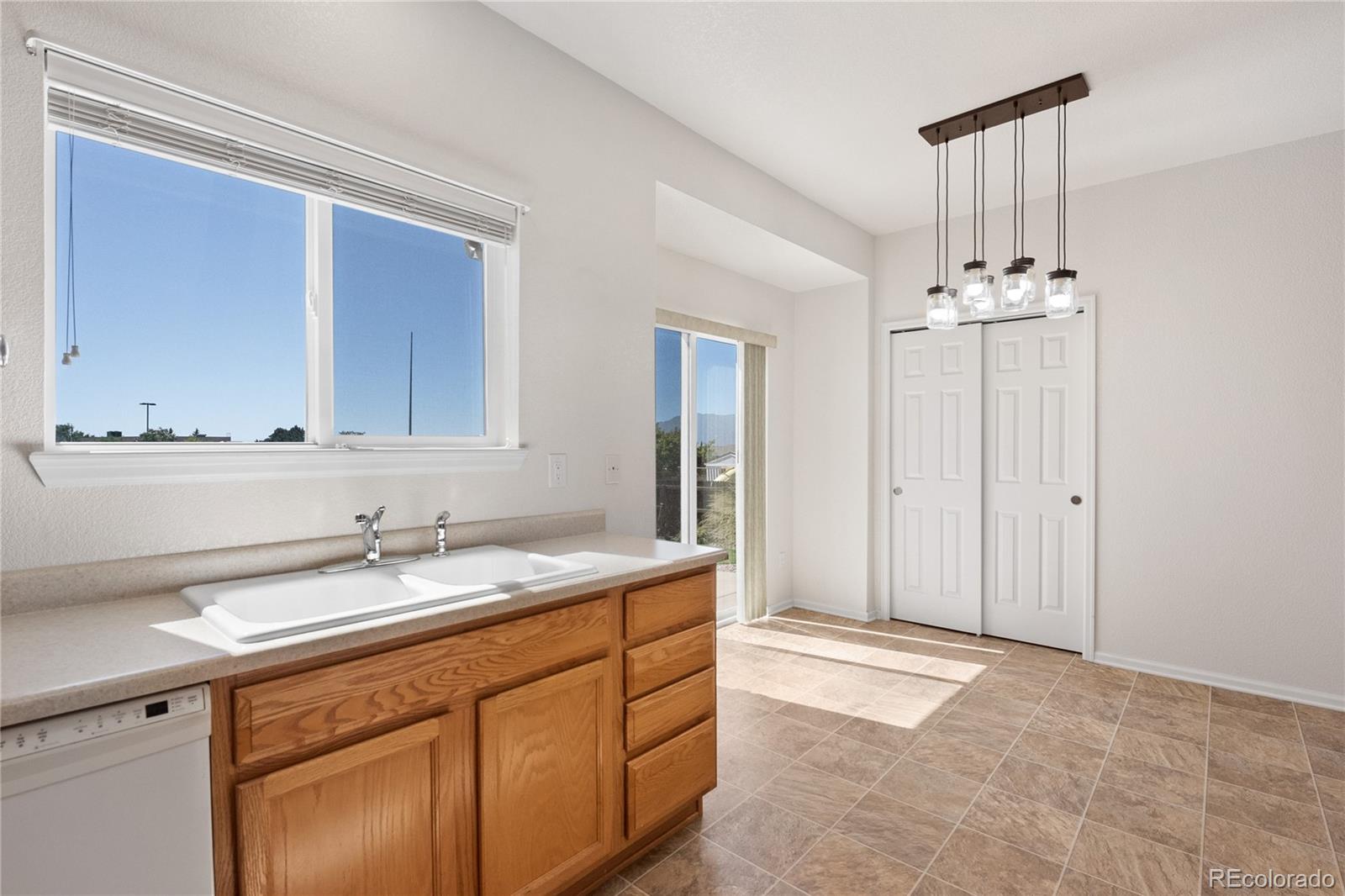 MLS Image #12 for 6904  cobblecreek drive,colorado springs, Colorado