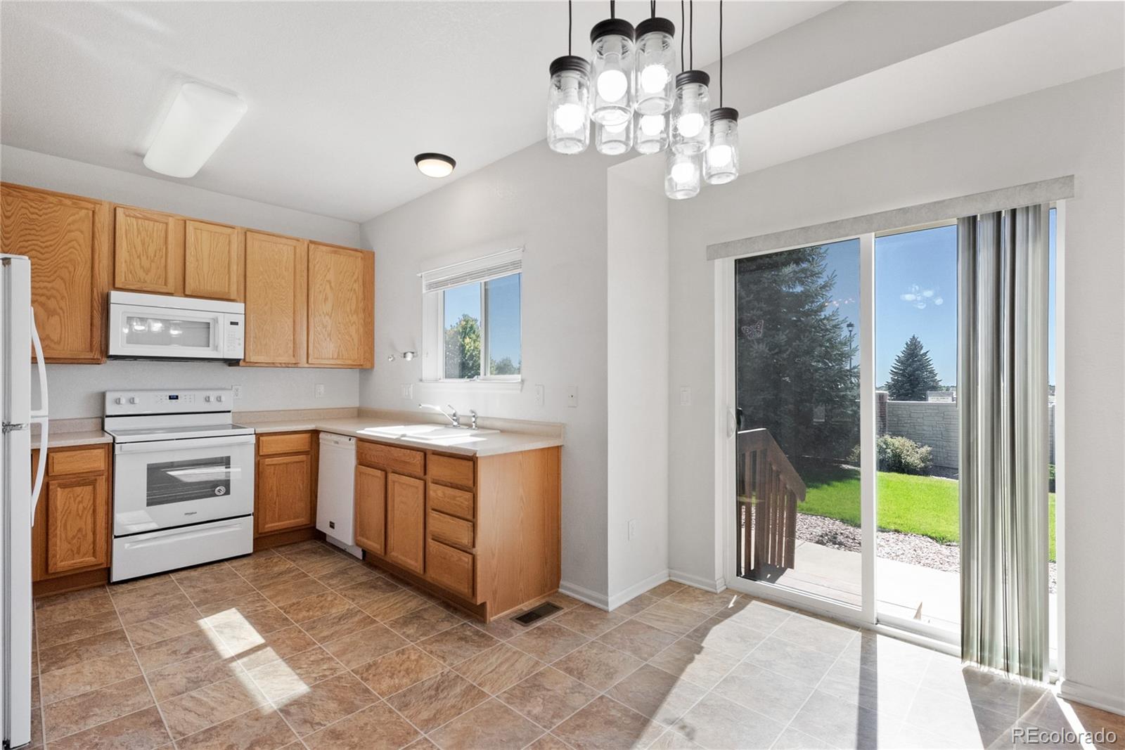 MLS Image #6 for 6904  cobblecreek drive,colorado springs, Colorado