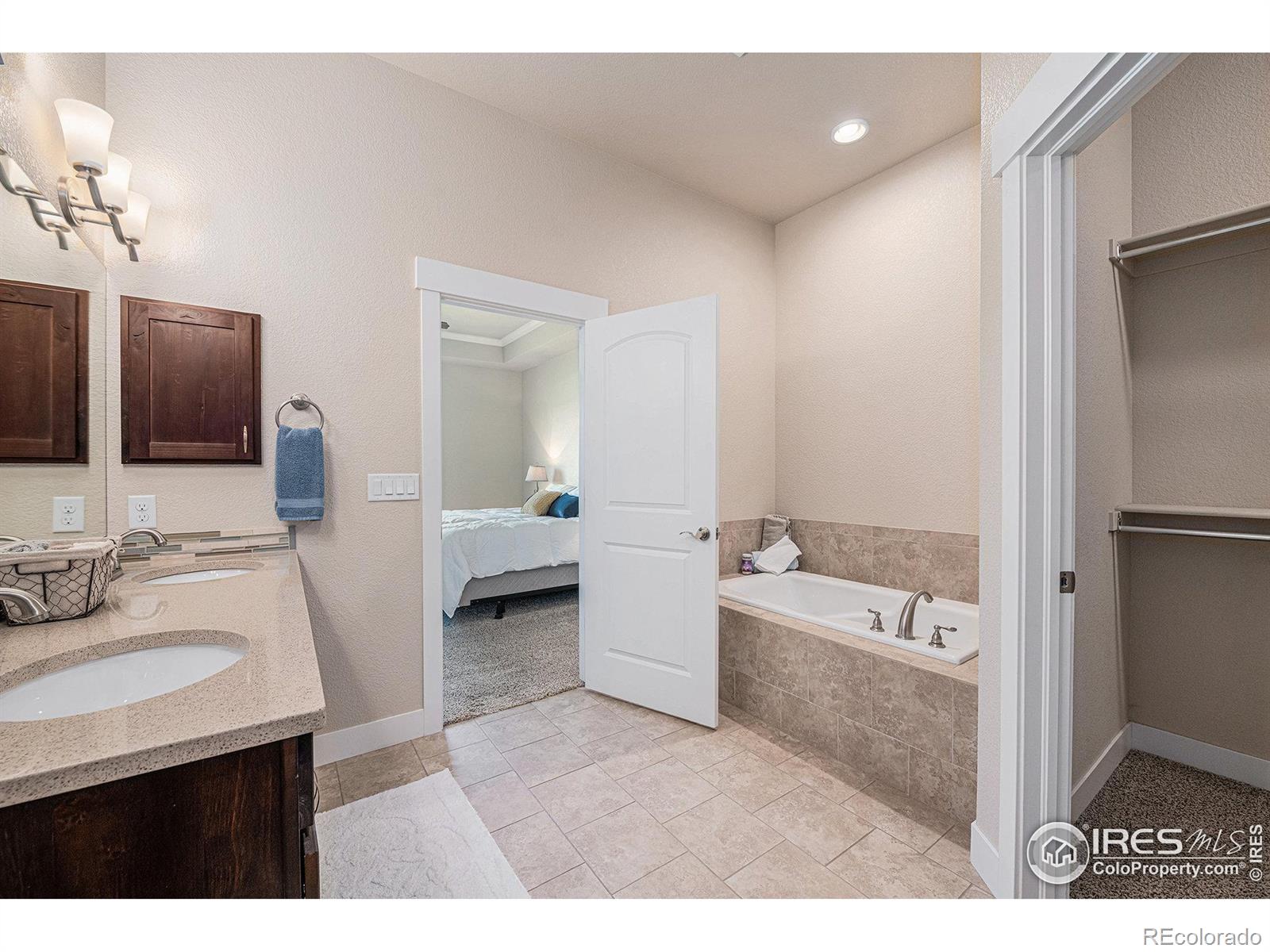 MLS Image #23 for 8202  spinnaker bay drive,windsor, Colorado