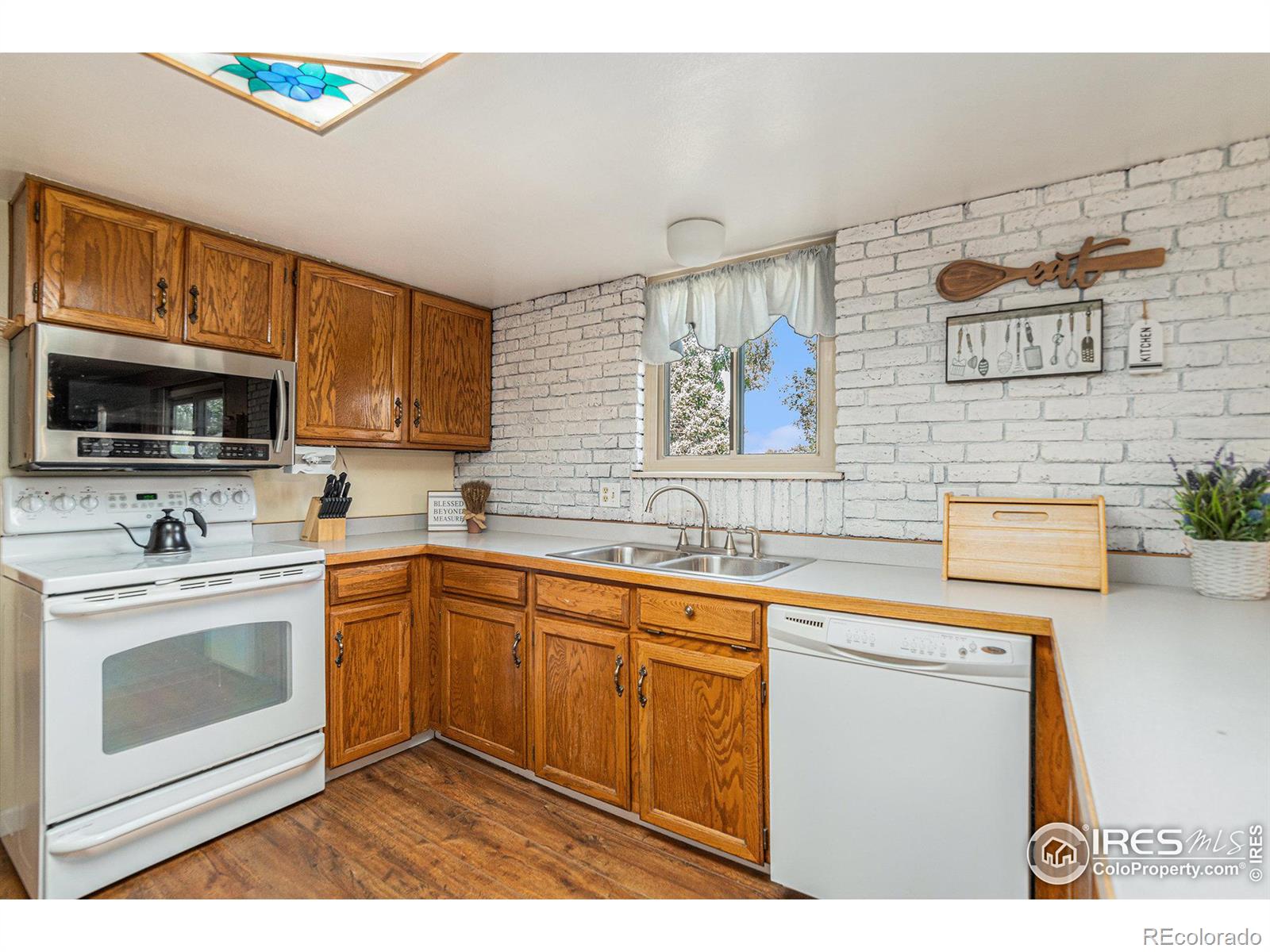 MLS Image #13 for 10110  oak street,westminster, Colorado