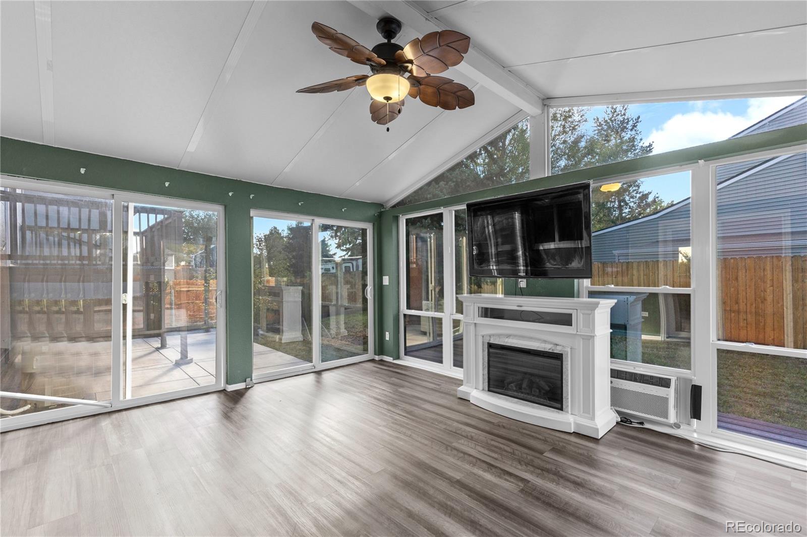 MLS Image #9 for 4881 s field way,littleton, Colorado