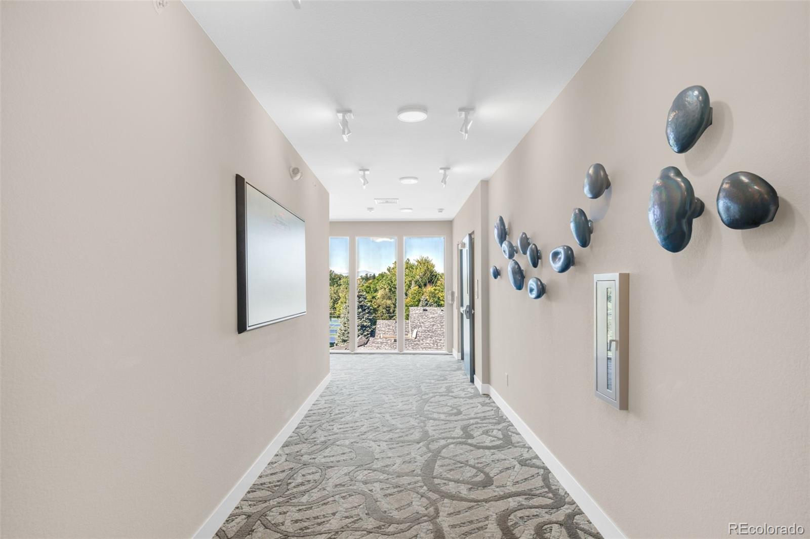 MLS Image #26 for 155 s monaco parkway,denver, Colorado
