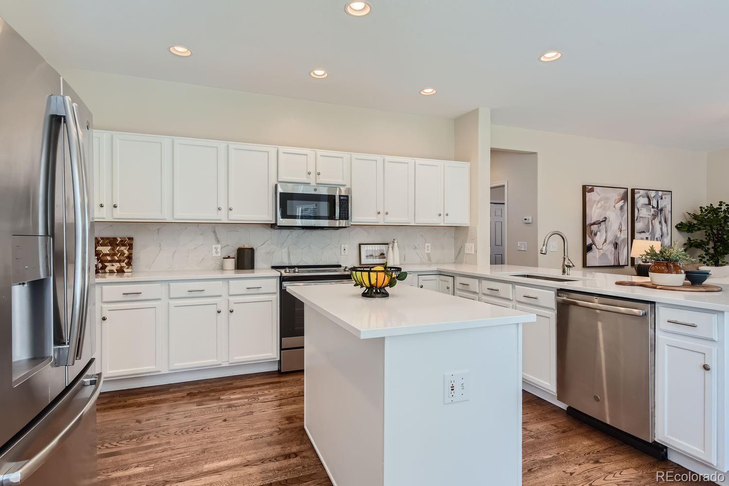 MLS Image #12 for 974  sparrow hawk drive,highlands ranch, Colorado