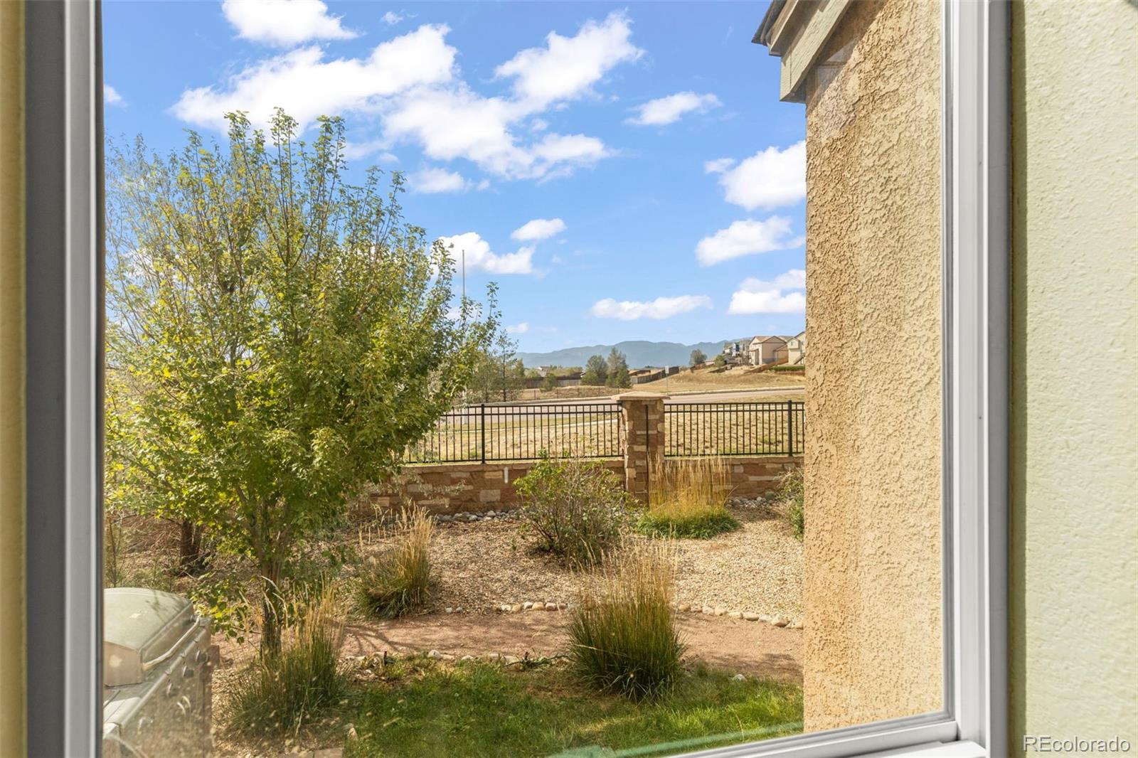 MLS Image #33 for 7704  braxton drive,fountain, Colorado