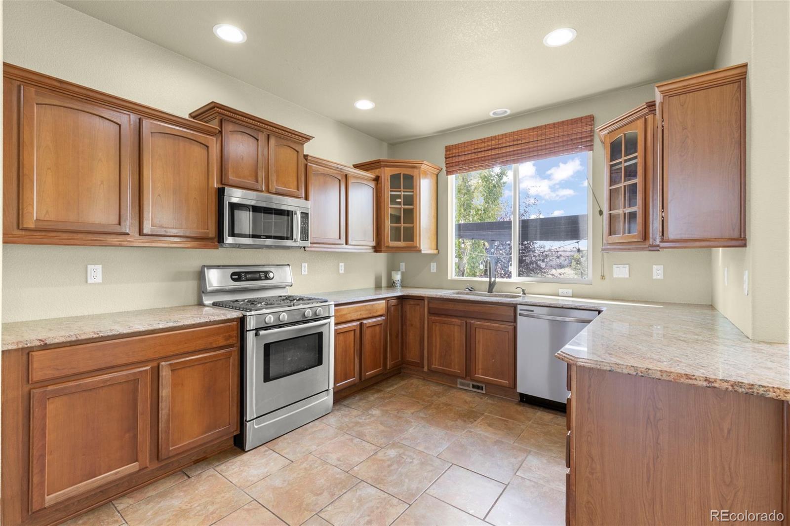 MLS Image #8 for 7704  braxton drive,fountain, Colorado