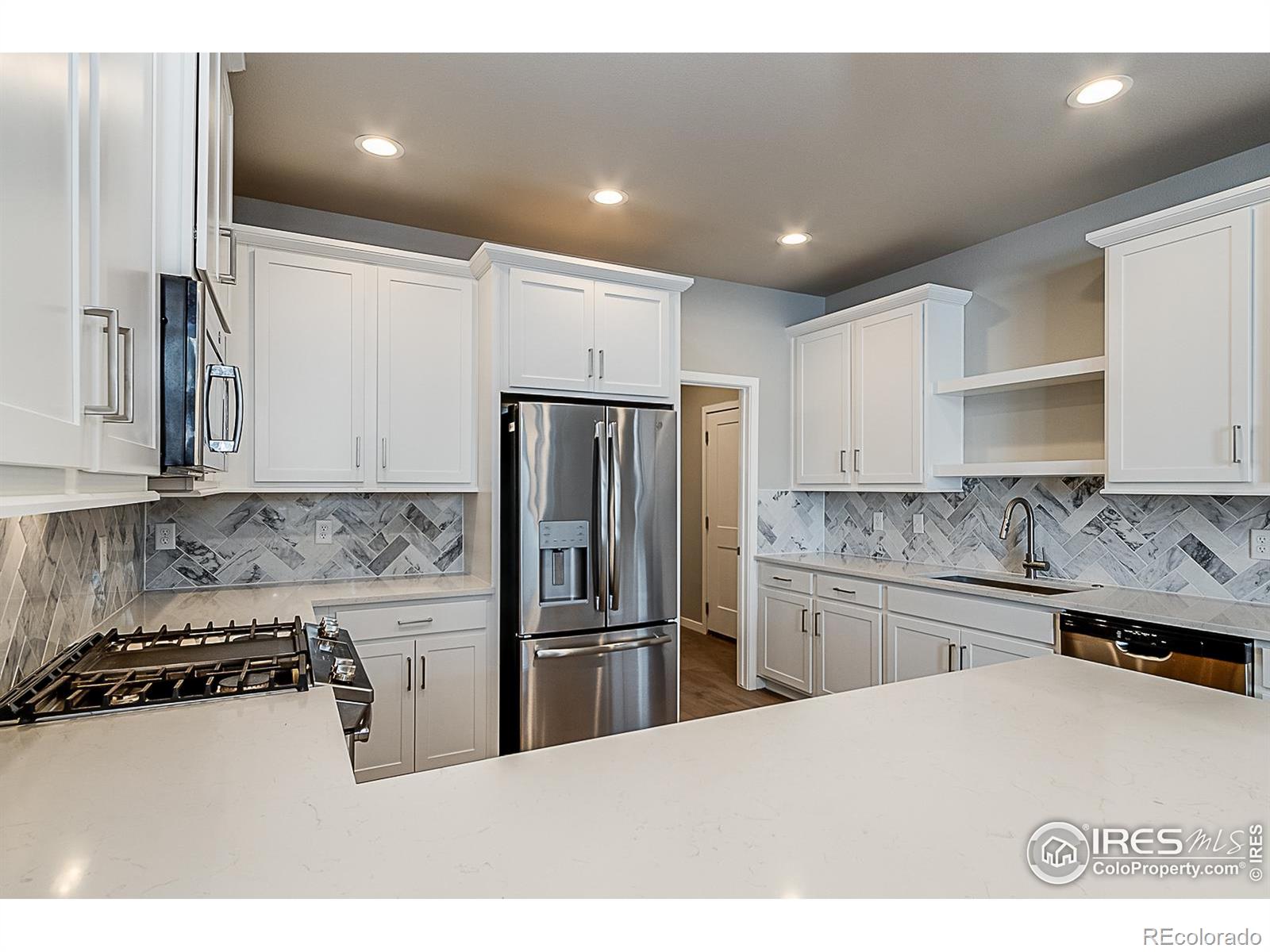 MLS Image #10 for 3312  green lake drive,fort collins, Colorado