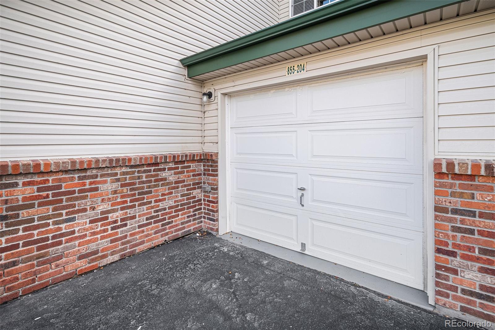 MLS Image #10 for 855 s kalispell circle,aurora, Colorado