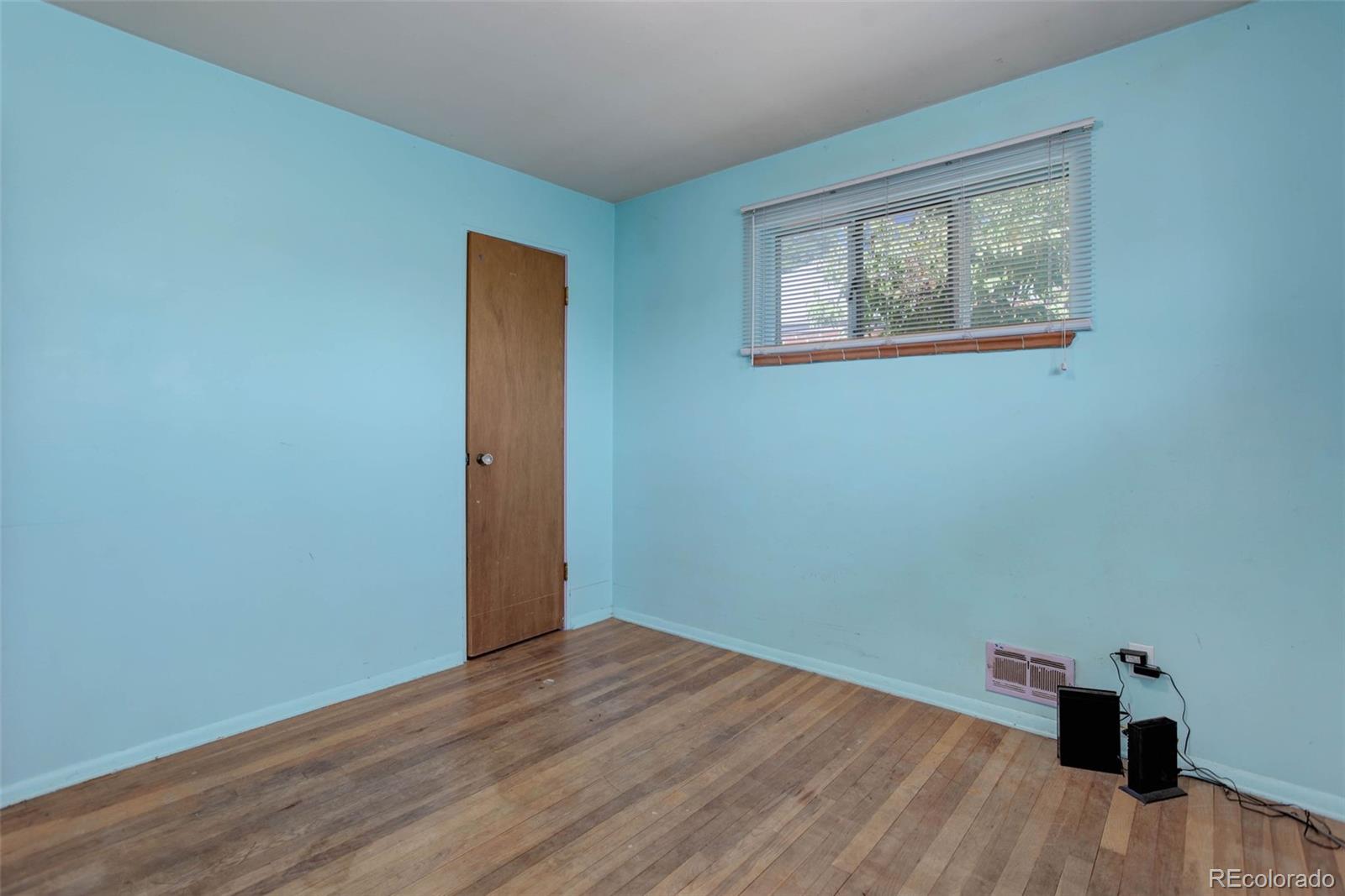 MLS Image #20 for 1450 s winona way,denver, Colorado