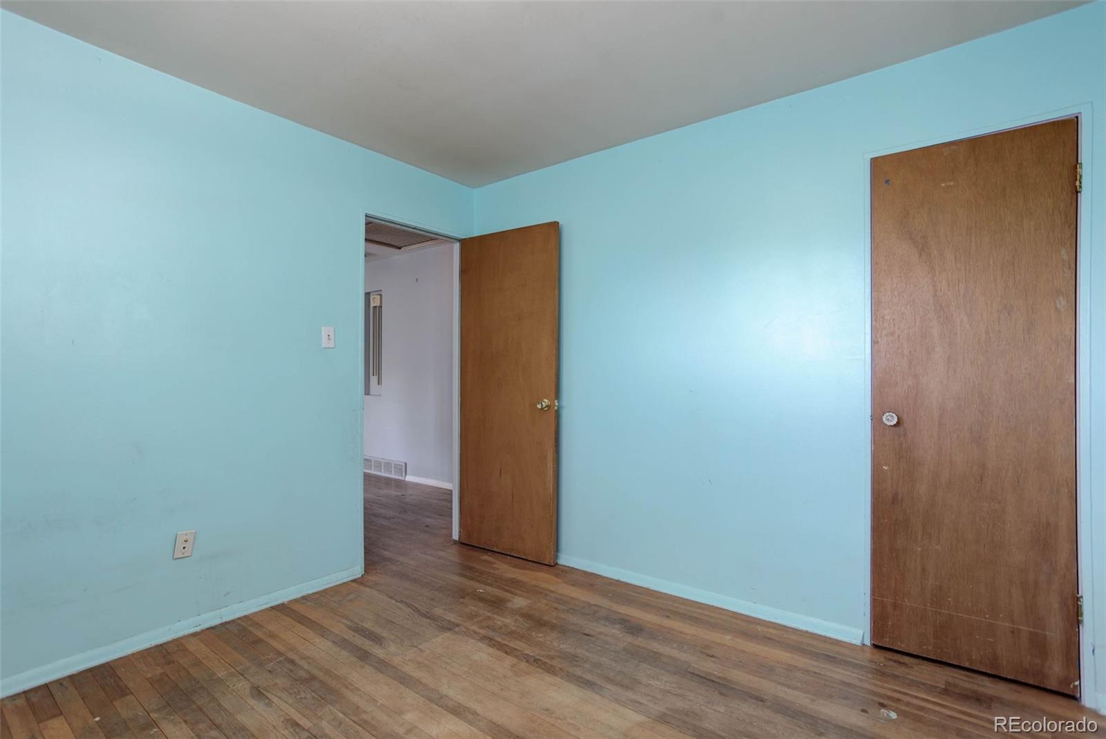 MLS Image #21 for 1450 s winona way,denver, Colorado