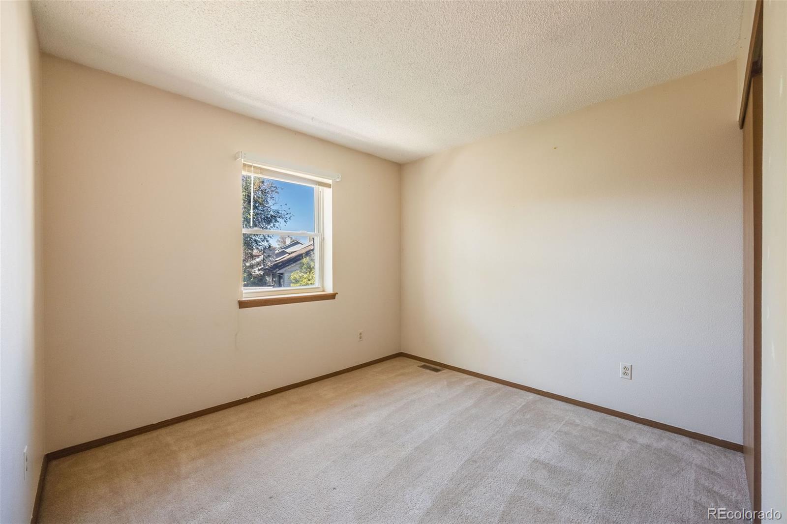 MLS Image #12 for 3845  dyanna drive,thornton, Colorado