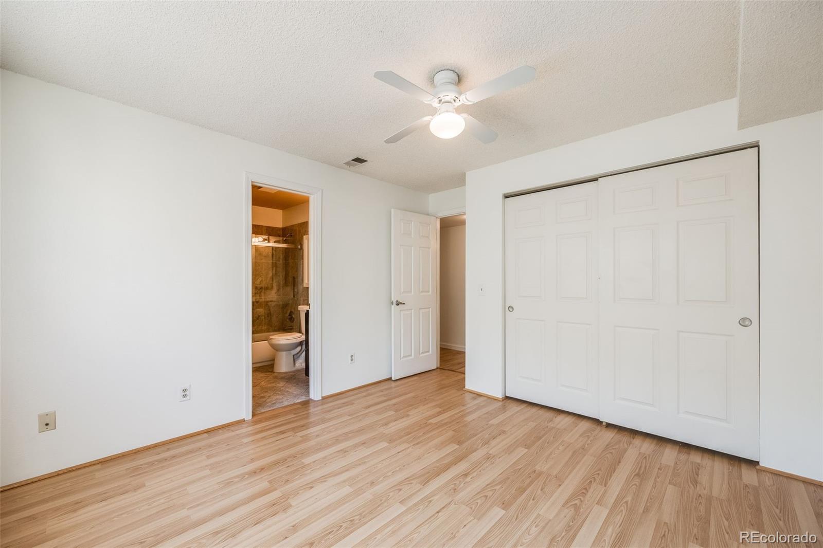 MLS Image #20 for 950 s dahlia street b,denver, Colorado