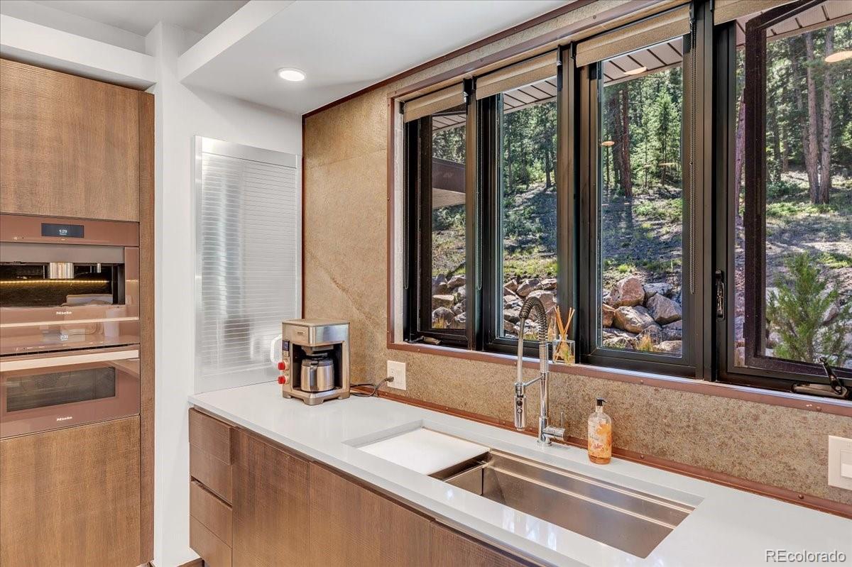 MLS Image #29 for 7793  elk path way,morrison, Colorado