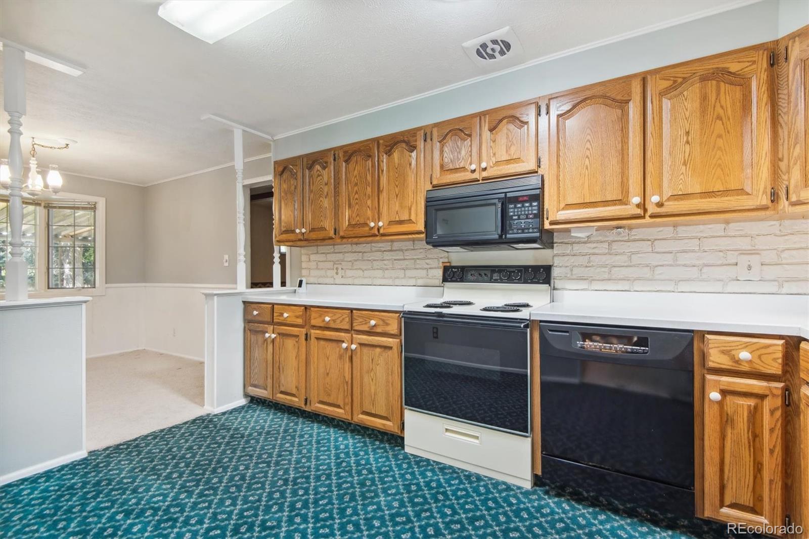 MLS Image #13 for 6541  urban court,arvada, Colorado