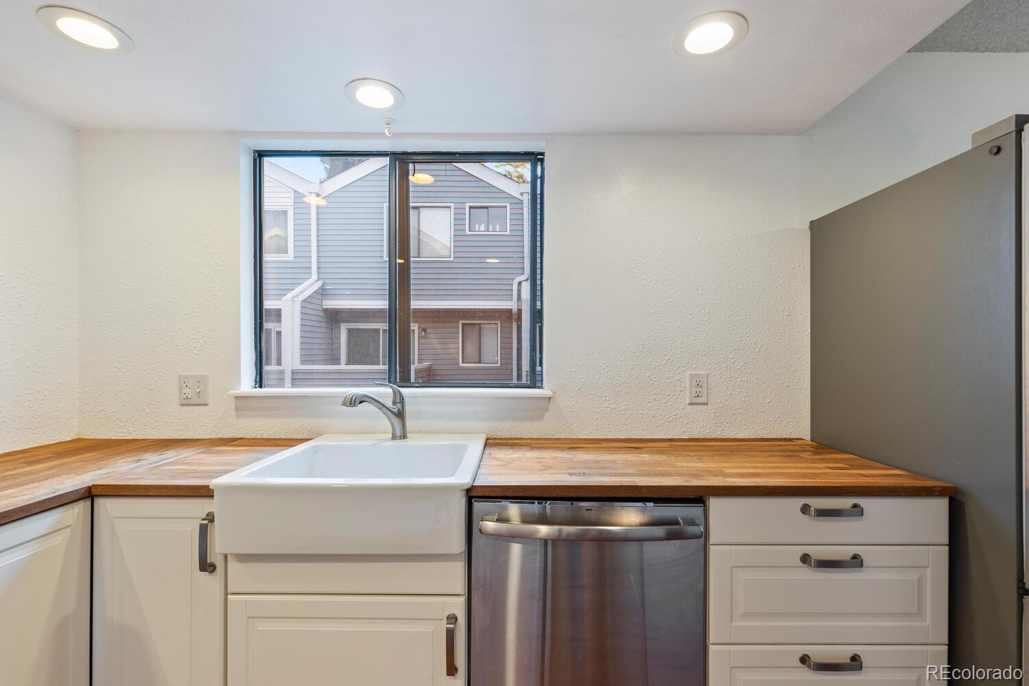 MLS Image #3 for 11722 e cedar avenue ,aurora, Colorado