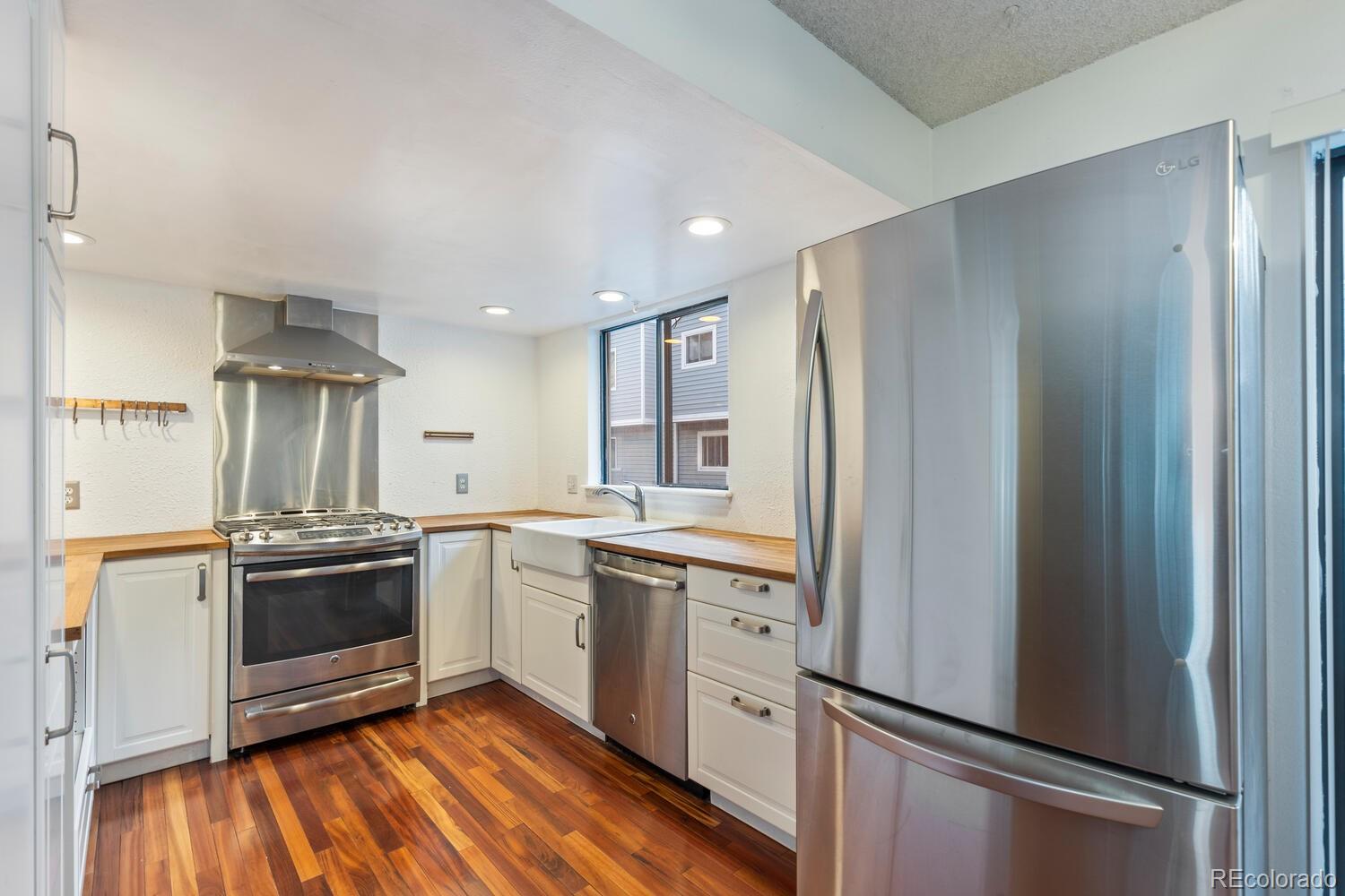 MLS Image #4 for 11722 e cedar avenue ,aurora, Colorado