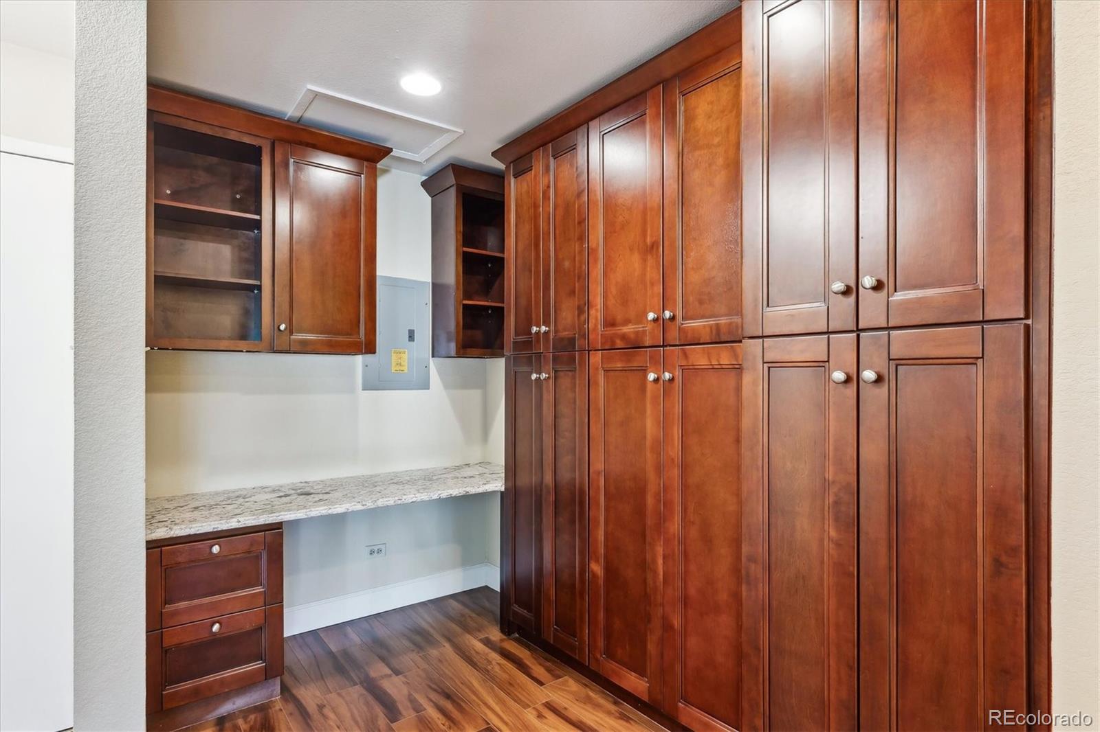 MLS Image #14 for 495 s dayton street 6d,denver, Colorado
