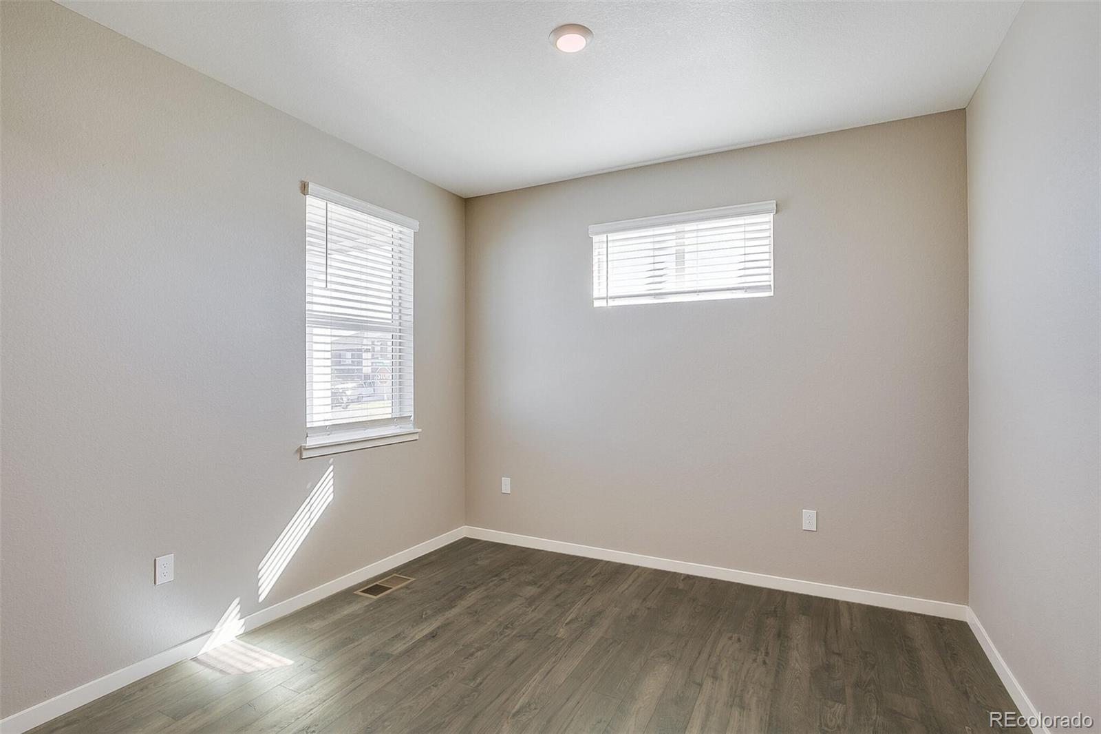 MLS Image #5 for 2715  73rd avenue,greeley, Colorado