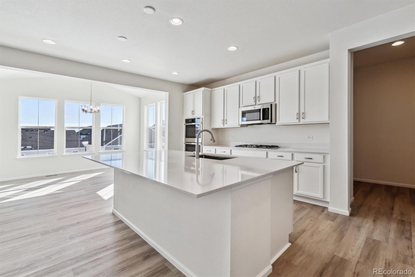 MLS Image #12 for 674  penn road,elizabeth, Colorado