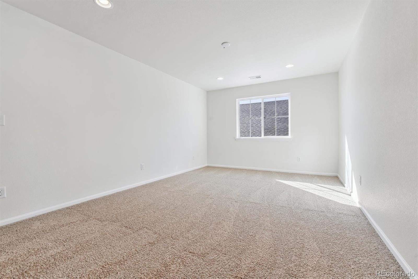 MLS Image #16 for 674  penn road,elizabeth, Colorado