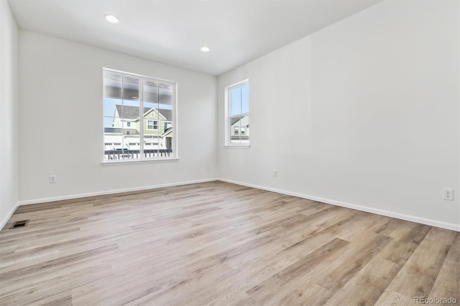 MLS Image #2 for 674  penn road,elizabeth, Colorado