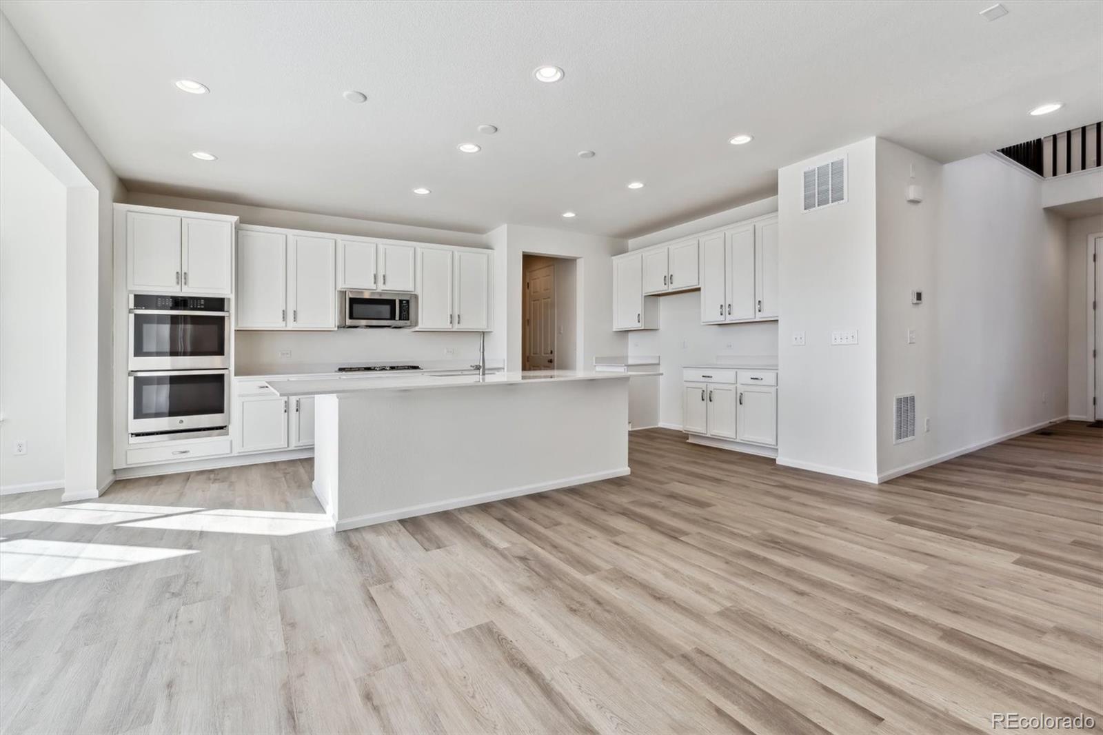 MLS Image #9 for 674  penn road,elizabeth, Colorado