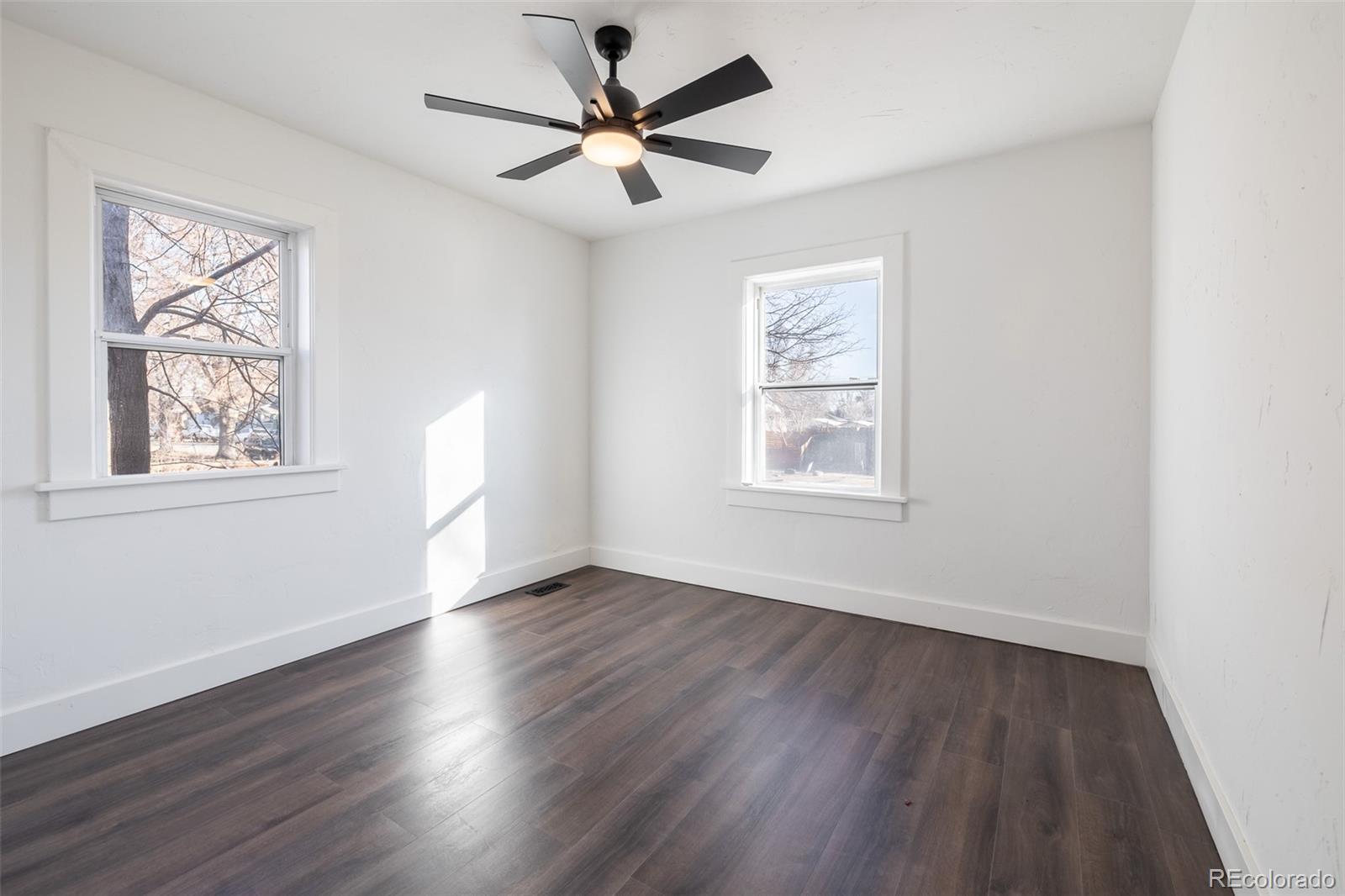 MLS Image #10 for 1525  ulster street,denver, Colorado